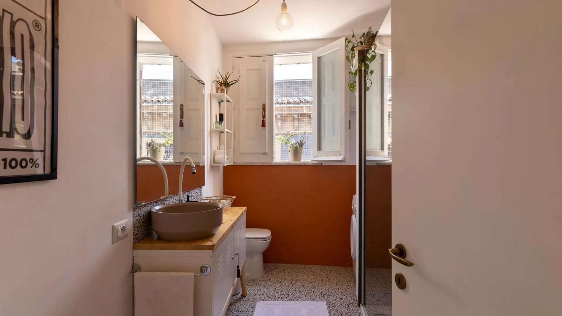 Bed and Breakfast Homestay Rooftop Κατάνια
