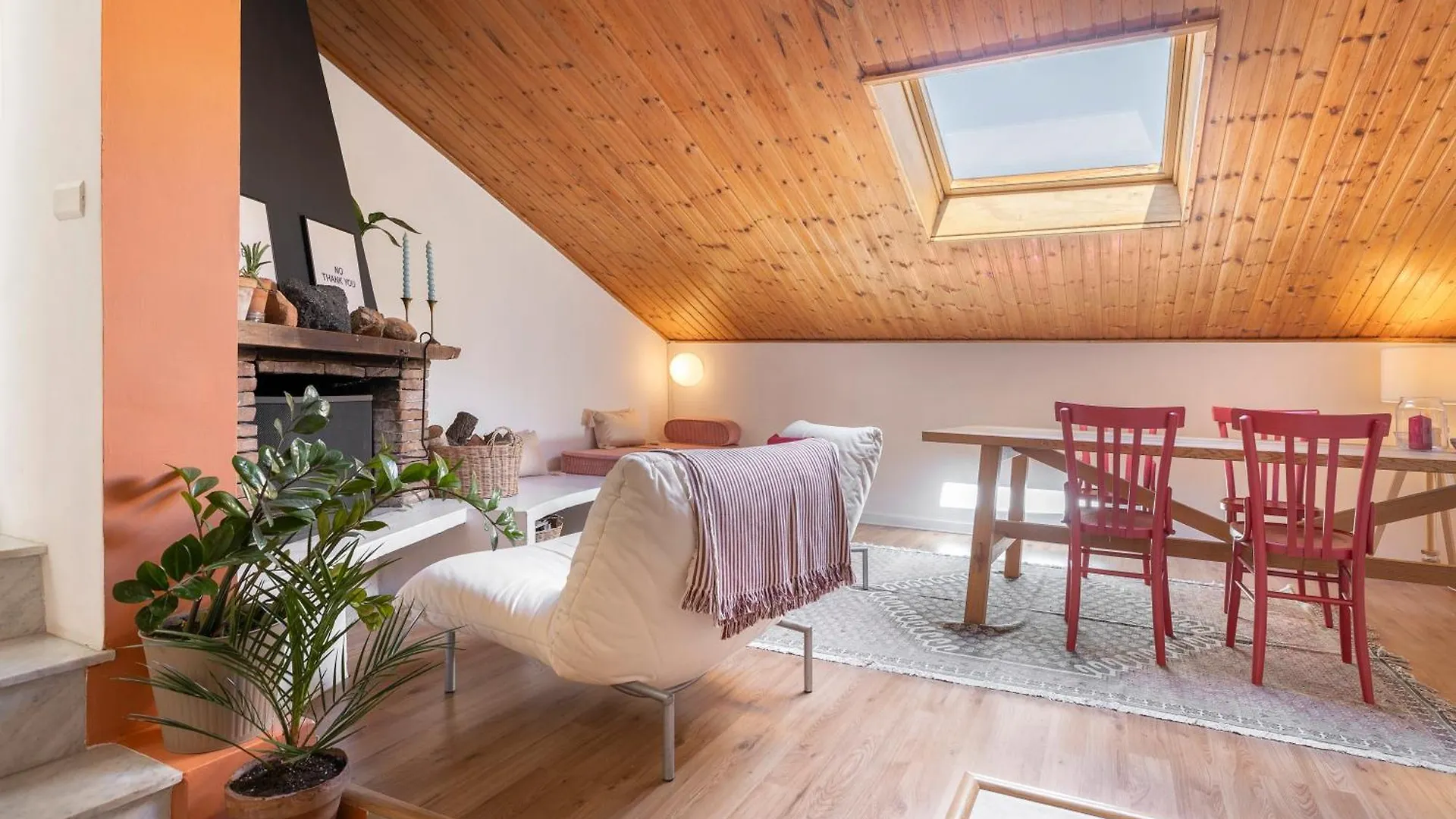 Nocleg ze śniadaniem Homestay Rooftop Katania